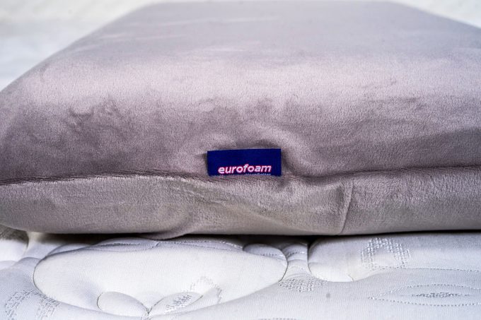Euro Wave Memory Pillow